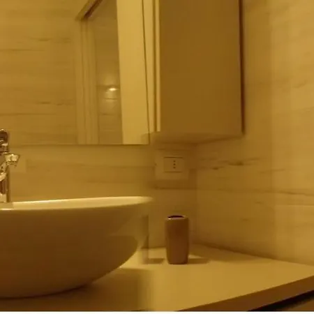 Apartment- Welcome To Art Building * 밀라노